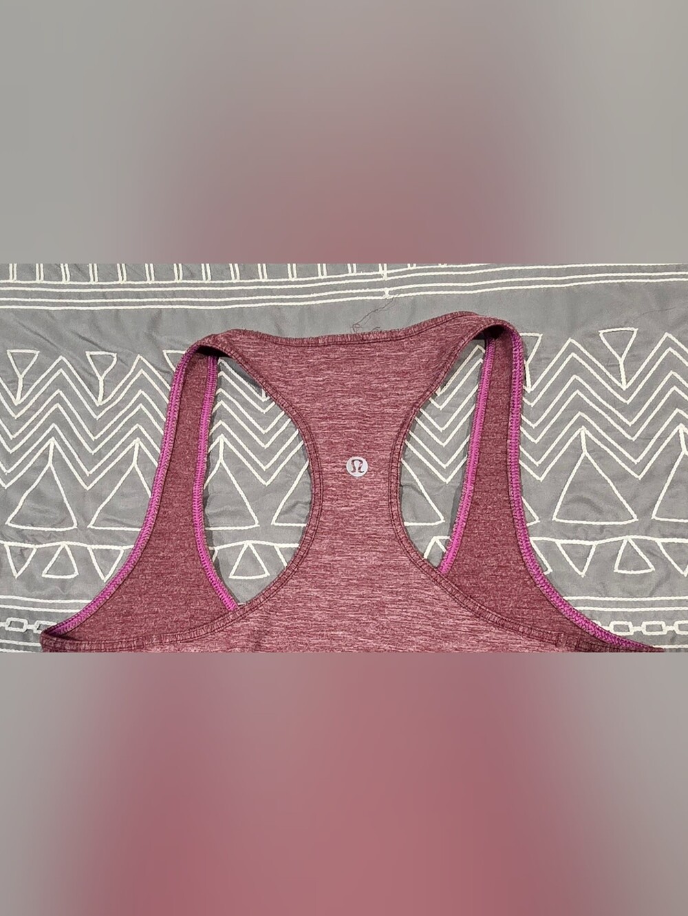 Lululemon Racerback Tank Size 4 - Picture 5 of 5